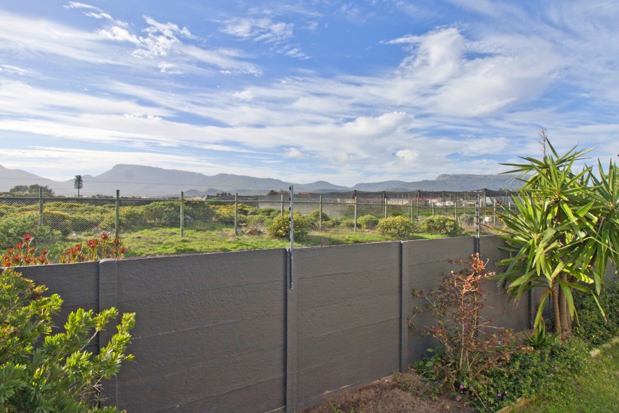 3 Bedroom Property for Sale in Capri Western Cape